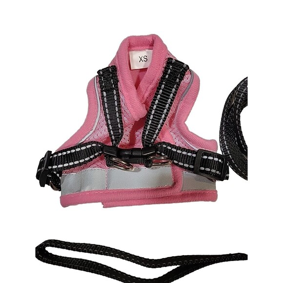 New Sz XS Dog Harness Pink Step-in Lock Adjustable Air Mesh Harness & Leash - Picture 5 of 8